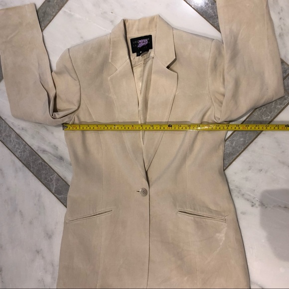 *HOST PICK* 100% Silk Blazer - Picture 14 of 16